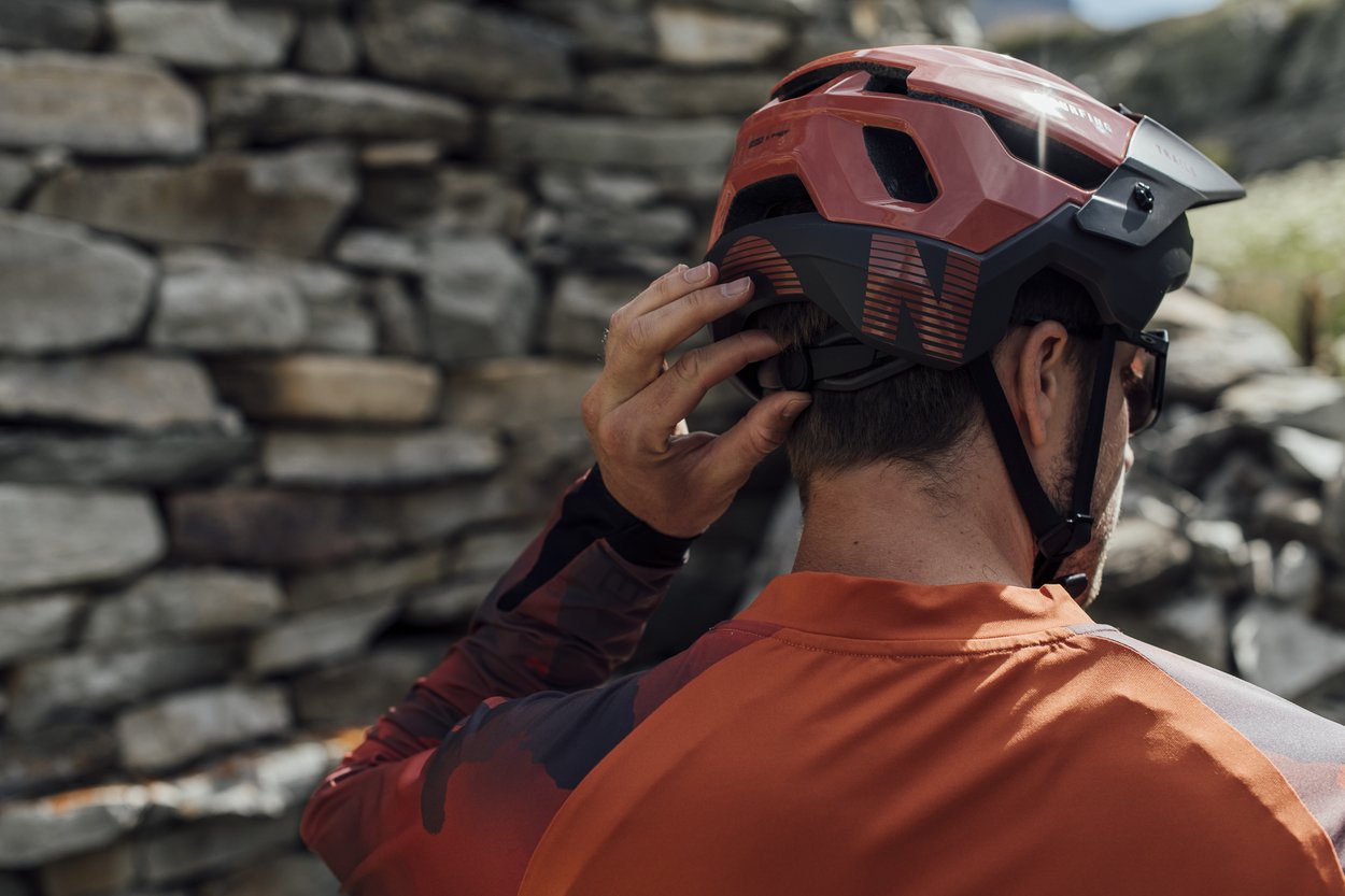MTB Helmet Traze Amp MIPS